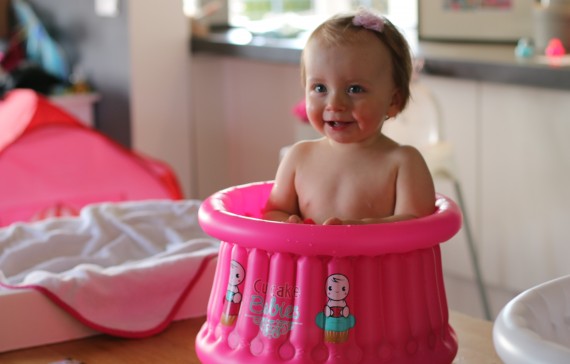 CupCake Babies_Baignoire Enfant_pink.jpg
